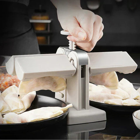 Double head design automatic dumpling machine mold, dumplings quickly and easily (random color)